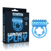 Голубое, светящееся в темноте виброкольцо Lumino Play Vibrating Penis Ring - Lovetoy - в Копейске купить с доставкой