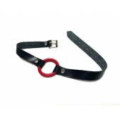Красный кляп-кольцо на черных кожаных ремешках - БДСМ Арсенал - купить с доставкой в Копейске