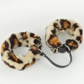 Черные кожаные оковы со съемной леопардовой опушкой - Sitabella - купить с доставкой в Копейске