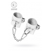 Белые мягкие кожаные наручники с люверсами - Pecado - купить с доставкой в Копейске