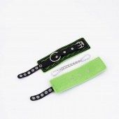 Черно-зеленые кожаные наручники с зеленой строчкой - Crazy Handmade - купить с доставкой в Копейске