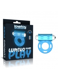 Голубое, светящееся в темноте эрекционное виброкольцо Lumino Play Vibrating Penis Ring - Lovetoy - в Копейске купить с доставкой