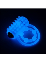 Голубое, светящееся в темноте виброкольцо Lumino Play Vibrating Penis Ring - Lovetoy - в Копейске купить с доставкой