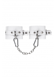 Белые мягкие кожаные наручники с люверсами - Pecado - купить с доставкой в Копейске