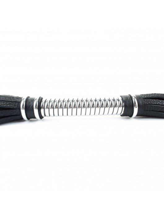 Черная длинная плеть с серебристой ручкой - 56 см. - БДСМ Арсенал - купить с доставкой в Копейске