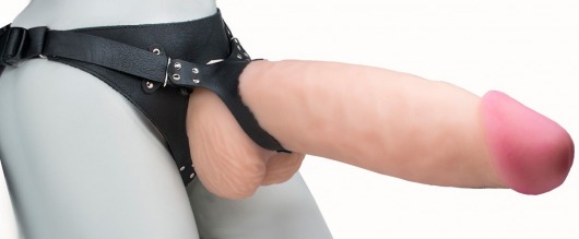 Телесный реалистичный фаллоимитатор на черных трусиках Real Big Strap-On - 34,5 см. - LOVETOY (А-Полимер) - купить с доставкой в Копейске